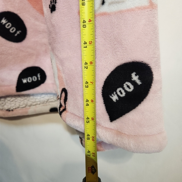 Wearable Blanket Sherpa Hoodie With Ears. OneSize Dogs Boston Terrier Bulldog - Picture 12 of 13